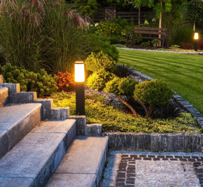 light for outdoor stair case